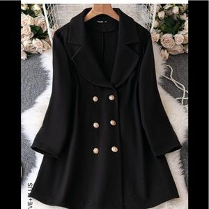 Beautiful woman overcoat size 3x